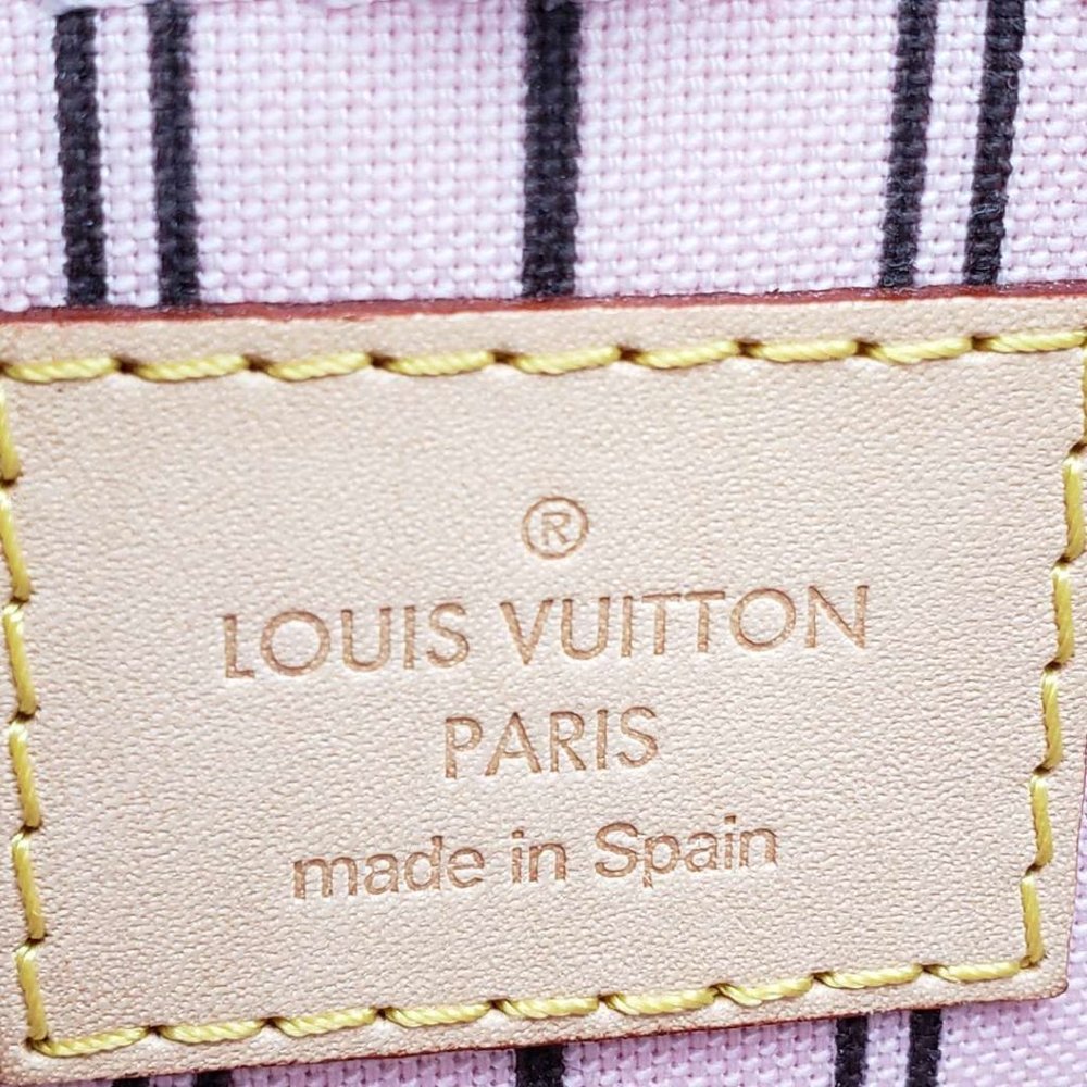 100% Authentic Louis Vuitton Pouch/Wristlet/ Clutch Bag - Picture 11 of 12